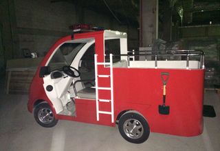 Пожарный электромобиль T11 развивает скорость до 35 км/час